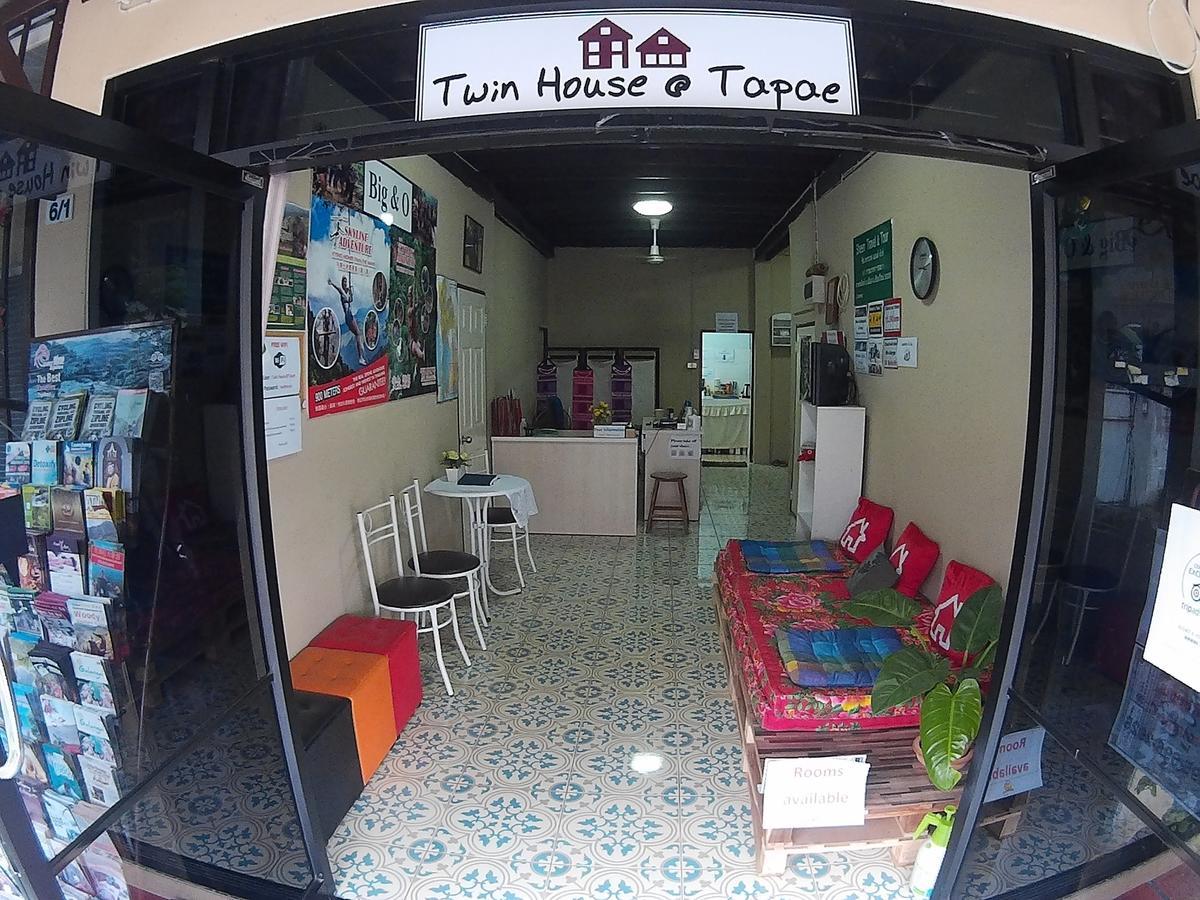 Twin House @ Tapae Vandrerhjem Chiang Mai Eksteriør bilde