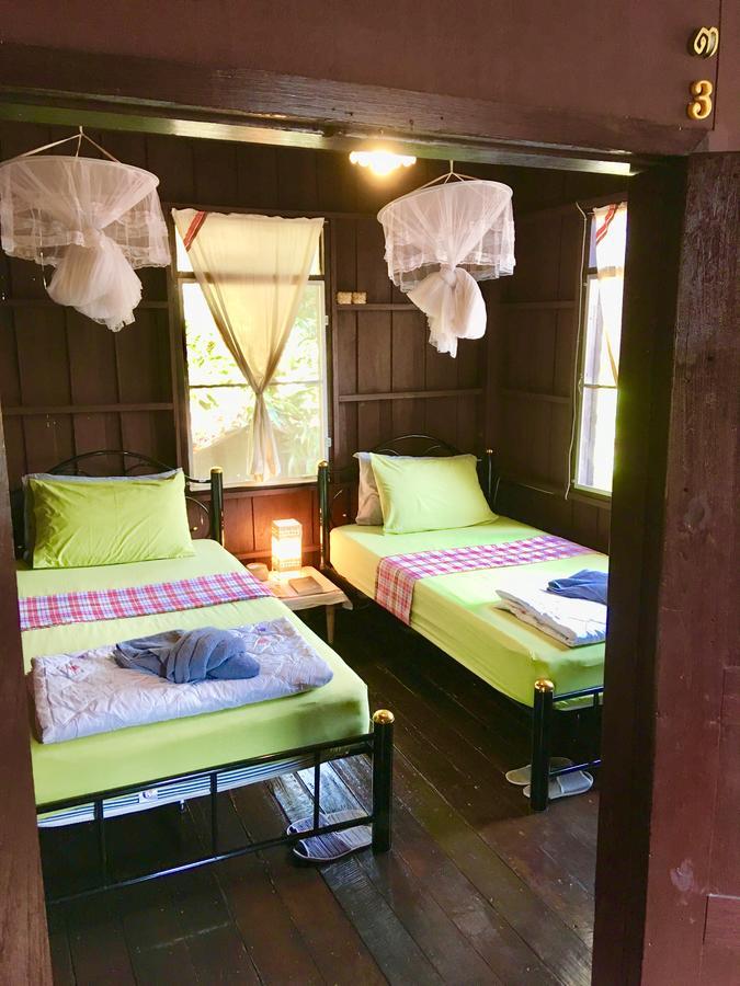 Twin House @ Tapae Vandrerhjem Chiang Mai Eksteriør bilde