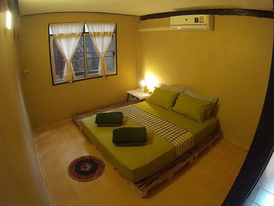 Twin House @ Tapae Vandrerhjem Chiang Mai Eksteriør bilde